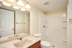 3201 Ridgewood Rd, Fairlawn, OH 44333 - Photo 16