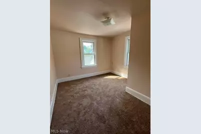 1057 Dover Avenue, Akron, OH 44320 - Photo 10