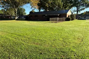 1820 Dover Ave, Dover, OH 44622 - Photo 38