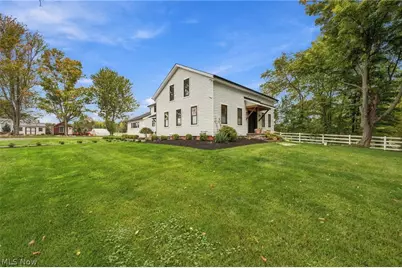 17444 Ravenna Road, Chagrin Falls, OH 44023 - Photo 32