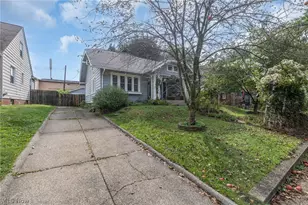 473 S Sunset View Dr, Akron, OH 44320 - Photo 4