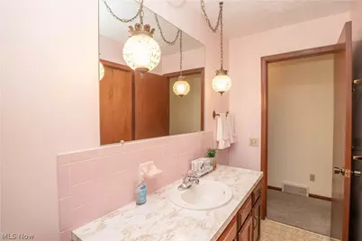 1211 Nancy Anna Avenue NW, Massillon, OH 44646 - Photo 28