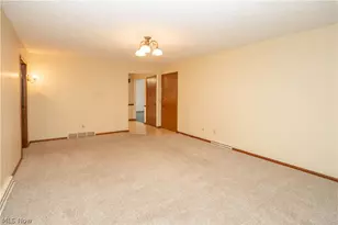 1211 Nancy Anna Ave NW, Massillon, OH 44646 - Photo 32