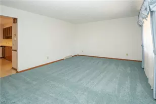 1211 Nancy Anna Ave NW, Massillon, OH 44646 - Photo 8