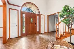 1981 Fairway Dr, Uniontown, OH 44685 - Photo 6