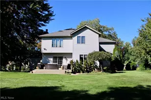 1938 Fairway Dr, Uniontown, OH 44685 - Photo 24