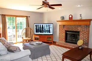 1938 Fairway Dr, Uniontown, OH 44685 - Photo 12