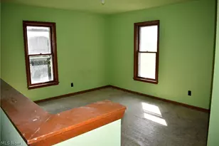 5050 Villa Marie Rd, Lowellville, OH 44436 - Photo 14