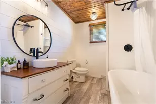 6787 Glenmere Ave NE, Canton, OH 44721 - Photo 18