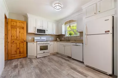 6787 Glenmere Avenue NE, Canton, OH 44721 - Photo 14