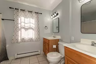 1175 E 332nd St, Eastlake, OH 44095 - Photo 18