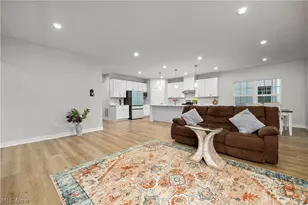 1020 Ashford Ct, Columbia Station, OH 44028 - Photo 4