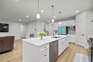 1020 Ashford Ct, Columbia Station, OH 44028 - Photo 10
