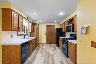 3681 Mariwood Ave NW, Massillon, OH 44646 - Photo 10