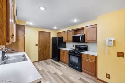 3681 Mariwood Avenue NW, Massillon, OH 44646 - Photo 12
