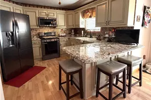 2445 Xavier Dr SE, Massillon, OH 44646 - Photo 6