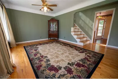 5252 Karen Isle Drive, Willoughby, OH 44094 - Photo 2