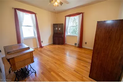 5252 Karen Isle Drive, Willoughby, OH 44094 - Photo 6