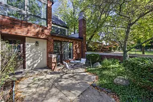 2595 N Moreland Blvd, Huber Heights, OH 44120 - Photo 2