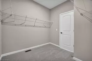 824 Colesbourne Circle, Green, OH 44685 - Photo 28