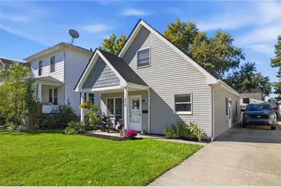 216 Longford Avenue, Elyria, OH 44035 - Photo 2