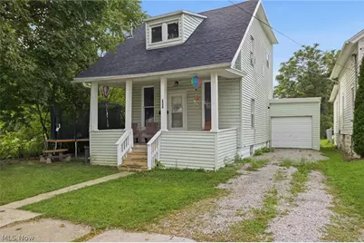 357 E 4th Street, Ashland, OH 44805 - Photo 1
