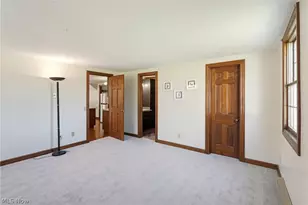 7850 Bainbridge Rd, Chagrin Falls, OH 44023 - Photo 34