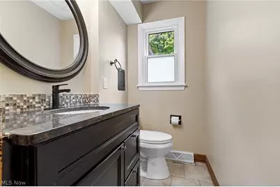 4618 S Arlington Road, Green, OH 44685 - Photo 12