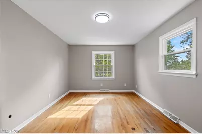 4618 S Arlington Road, Green, OH 44685 - Photo 18