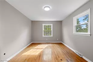 4618 S Arlington Rd, Green, OH 44685 - Photo 18