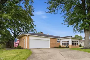 2500 Grove St NE, Canton, OH 44721 - Photo 22