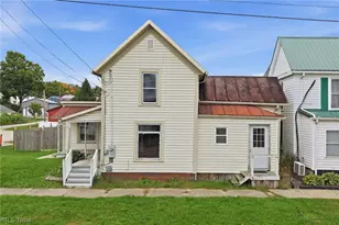 29 S High St, Jeromesville, OH 44840 - Photo 2