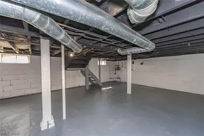 2221 10th Street SW, Akron, OH 44314 - Photo 26