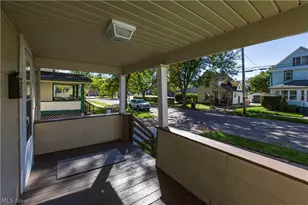2221 10th St SW, Akron, OH 44314 - Photo 6