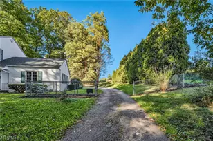 3583 W Bath Rd, Akron, OH 44333 - Photo 4