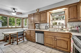 3583 W Bath Rd, Akron, OH 44333 - Photo 10