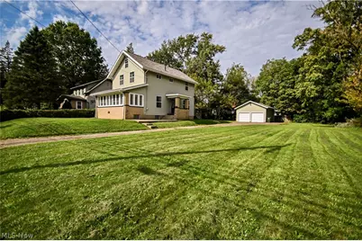 1401 19th Street NE, Canton, OH 44714 - Photo 2