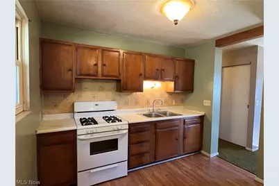1411 E 27th Street, Ashtabula, OH 44004 - Photo 2
