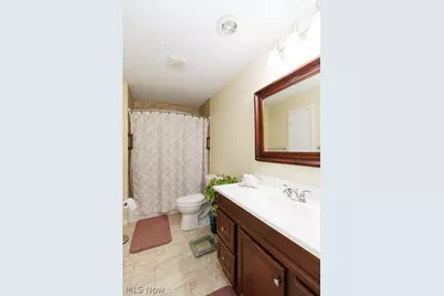 245 Defiance Avenue, Elyria, OH 44035 - Photo 10