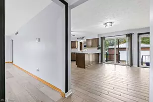 3852 Argonne Ave, Mogadore, OH 44260 - Photo 8