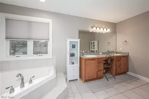 1233 Windward Ln, Kent, OH 44240 - Photo 14