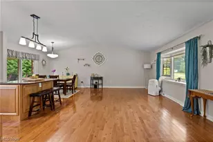 3544 Ada Vista Dr, Uniontown, OH 44685 - Photo 6