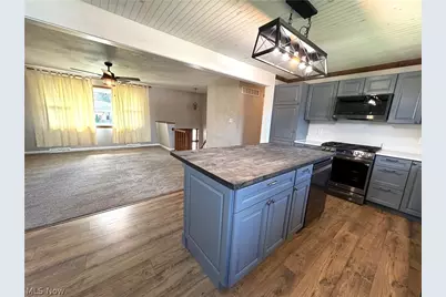 1142 Courtland Road, Weirton, WV 26062 - Photo 10