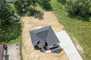 4327 Skycrest Dr NW, Canton, OH 44718 - Photo 40
