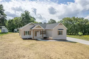 4327 Skycrest Dr NW, Canton, OH 44718 - Photo 46