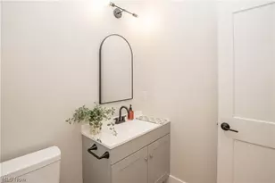 4327 Skycrest Dr NW, Canton, OH 44718 - Photo 32