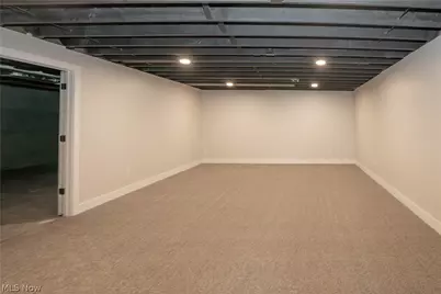 4327 Skycrest Drive NW, Canton, OH 44718 - Photo 32