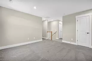 3663 Great Windsor Ln, Green, OH 44685 - Photo 12