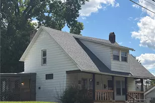716 Shelby St, Zanesville, OH 43701 - Photo 2