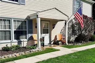 3433 Beaver Trail, Aurora, OH 44202 - Photo 2
